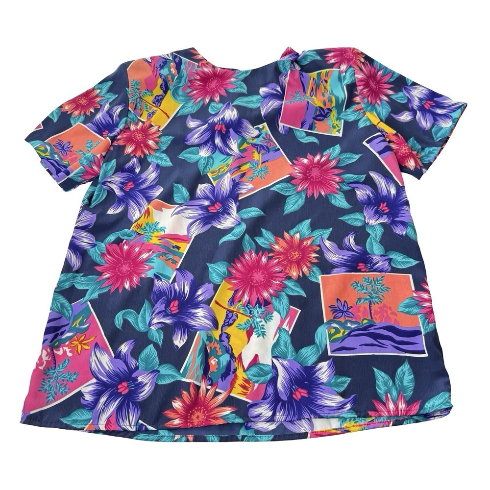SG Sport Womens Small 6/8 Floral Tropical Blouse Made USA Short Sleeve Colorful